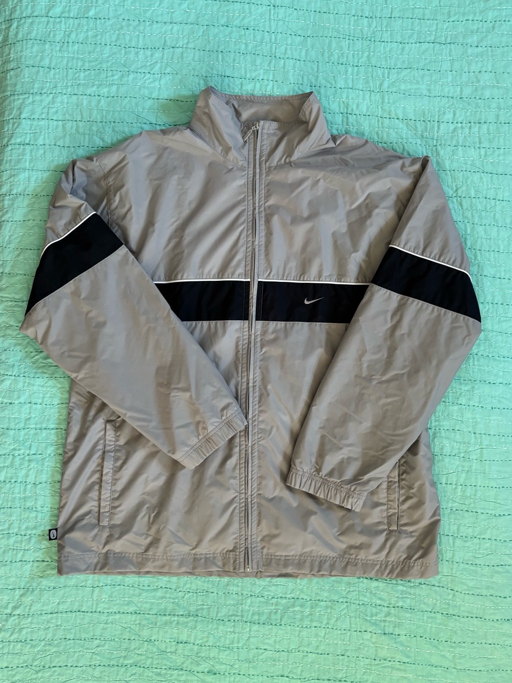 Y2K Nike Grey Black Stripe Nylon Track Jacket Sportswear XXL Vintage Style